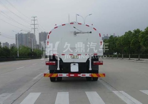 公路灑水車(chē)的價(jià)格_東風(fēng)多利卡D9公路灑水車(chē)