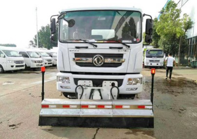 公路灑水車_東風(fēng)多利卡D9高壓路面清洗車