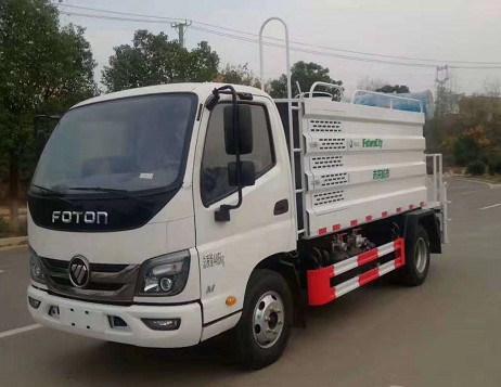 藍(lán)牌灑水車報廢年限_5方福田藍(lán)牌綠化灑水車帶霧炮