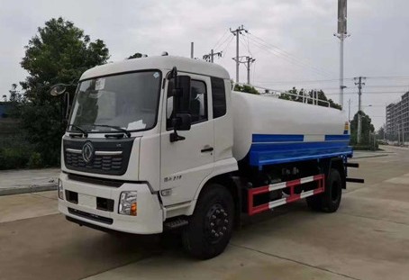 國(guó)六15噸灑水車(chē) 國(guó)六15噸灑水車(chē)